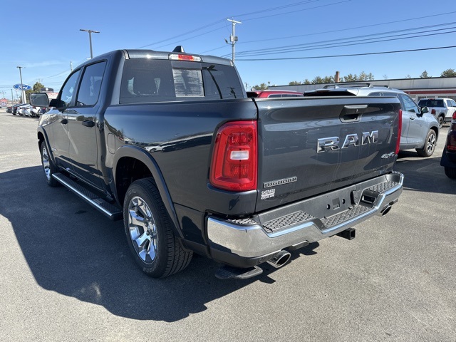 2025 Ram 1500 Big Horn Lone Star photo 4