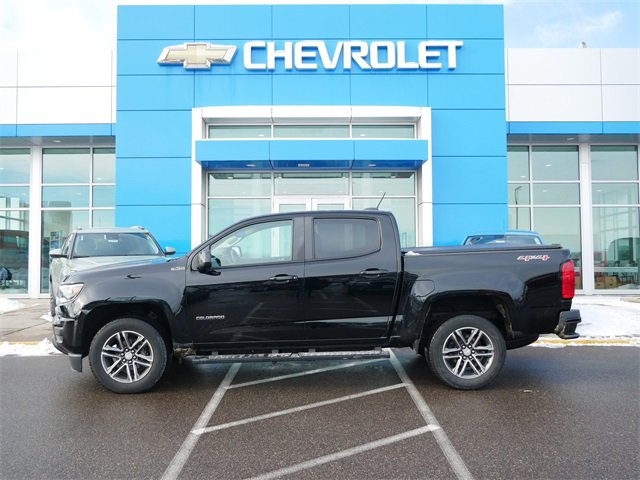 Used 2019 Chevrolet Colorado Work Truck with VIN 1GCGTBEN0K1267822 for sale in Roseville, Minnesota