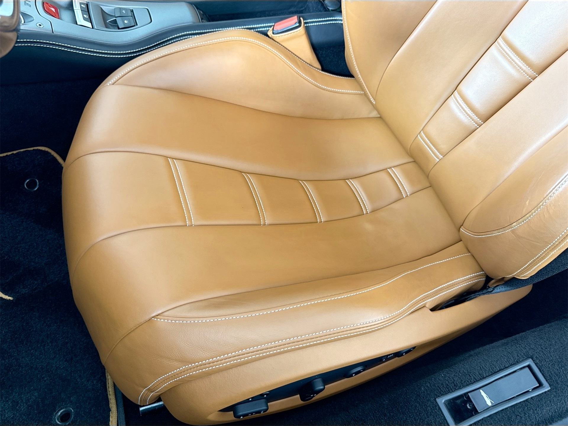 2015 Ferrari 458 Spider Base photo 16