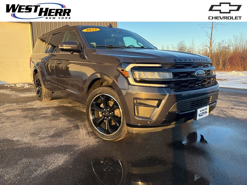 2022 Ford Expedition Limited's photo
