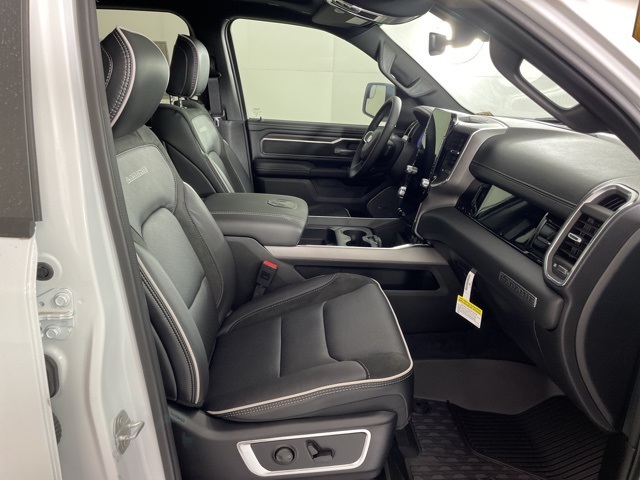 2026 Ram 1500 Laramie photo 44