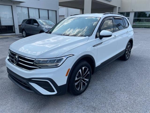 2022 Volkswagen Tiguan S photo 3