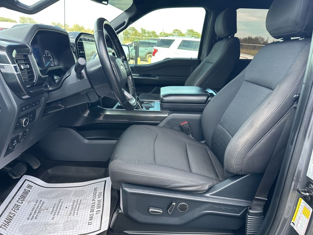 2021 Ford F-150 XLT photo 12