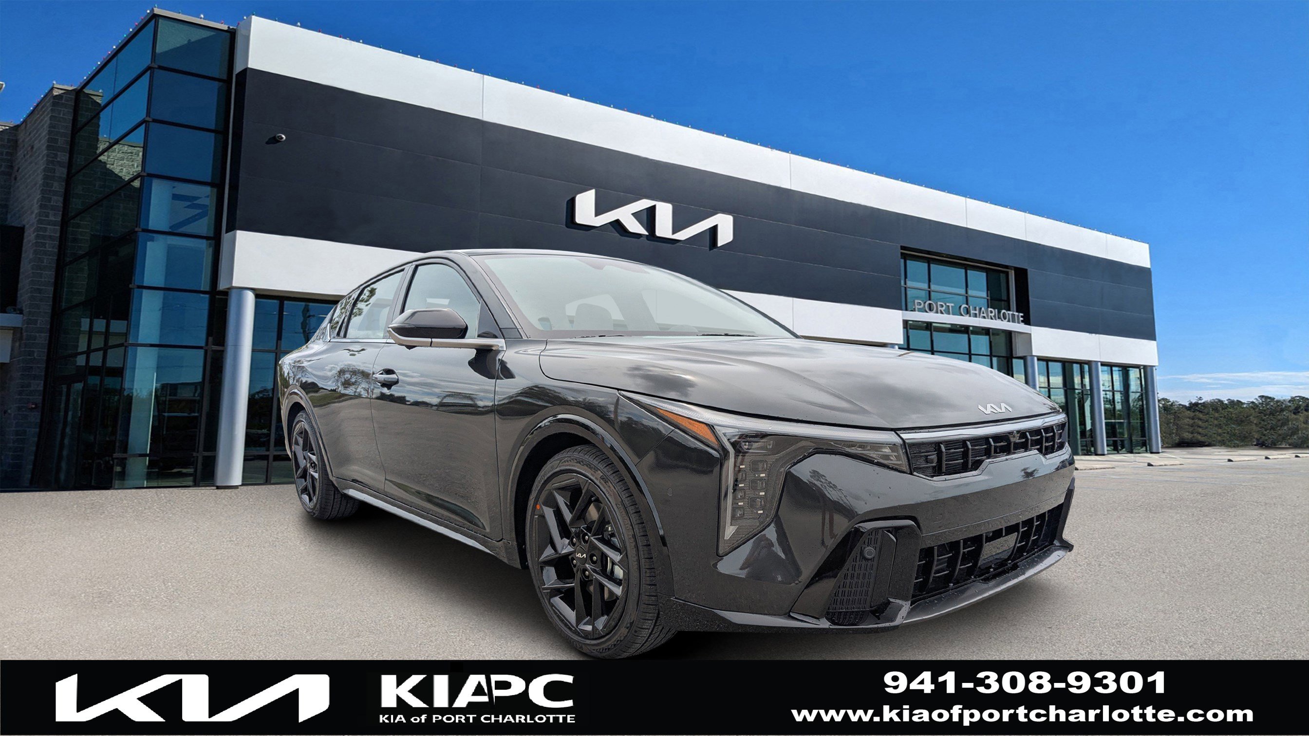 2025 Kia K4 GT-Line Turbo's photo