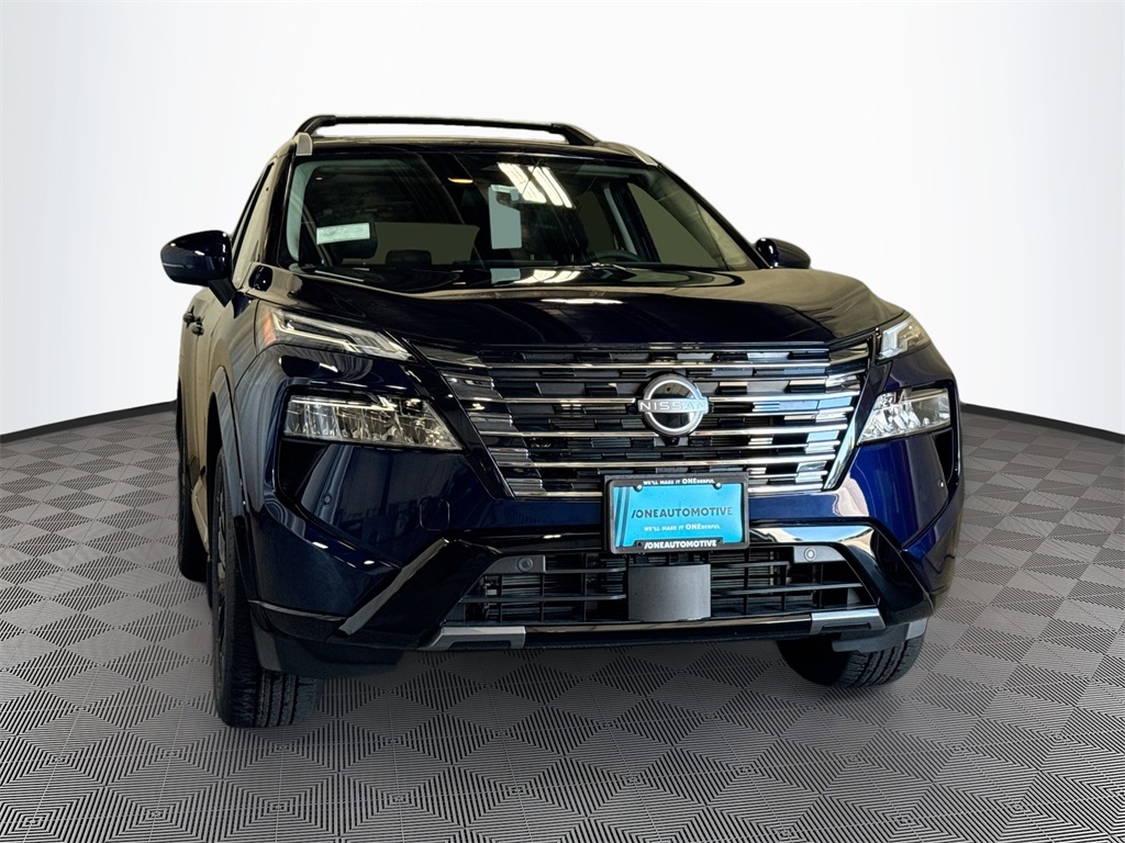 2026 Nissan Rogue Platinum photo 3