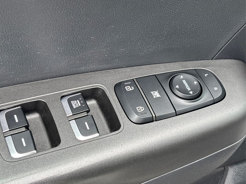 2020 Kia Sportage LX photo 26