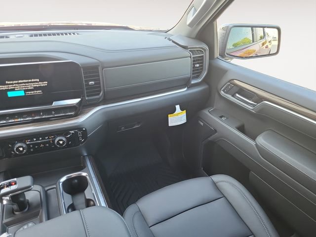 2026 Chevrolet Silverado 1500 RST photo 11