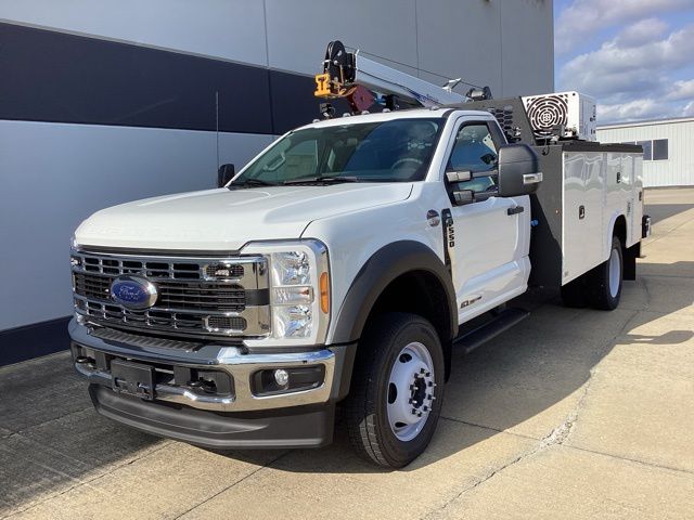 2023 Ford F-550 XL photo 2
