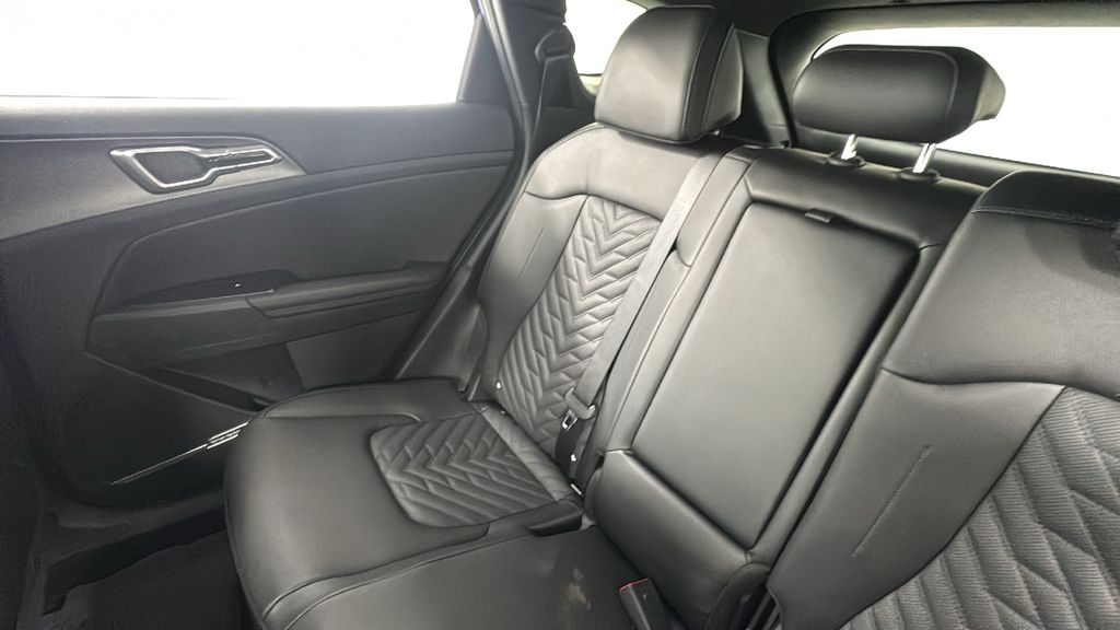 2026 Kia Sportage X-Line photo 14