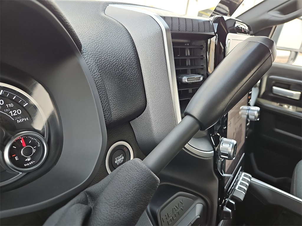 2025 Ram 2500 Big Horn photo 19