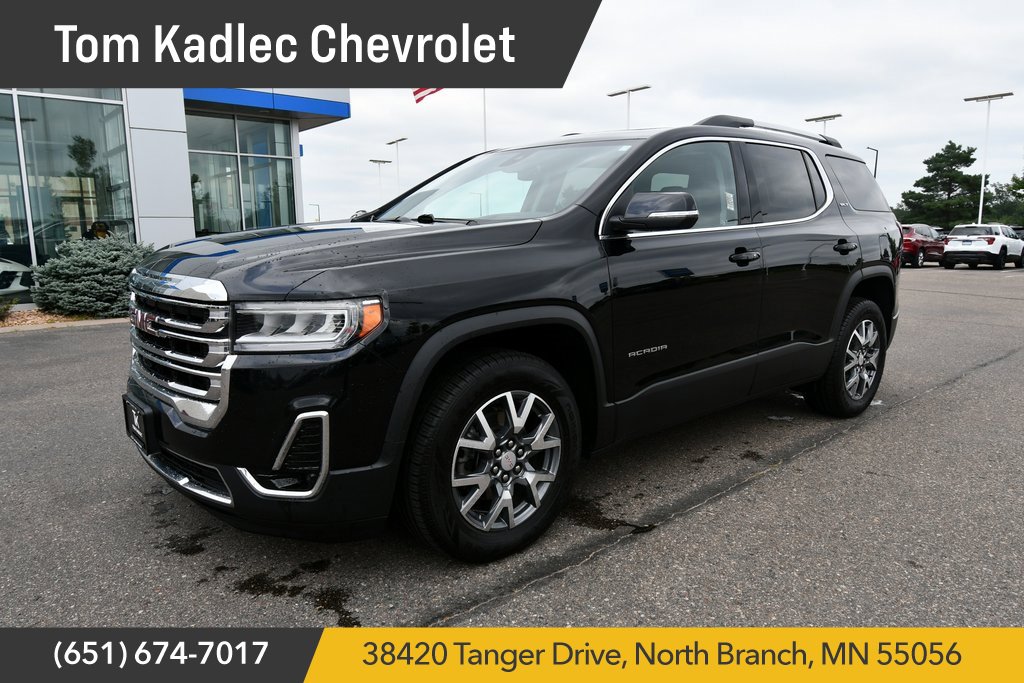 2023 GMC Acadia SLT's photo