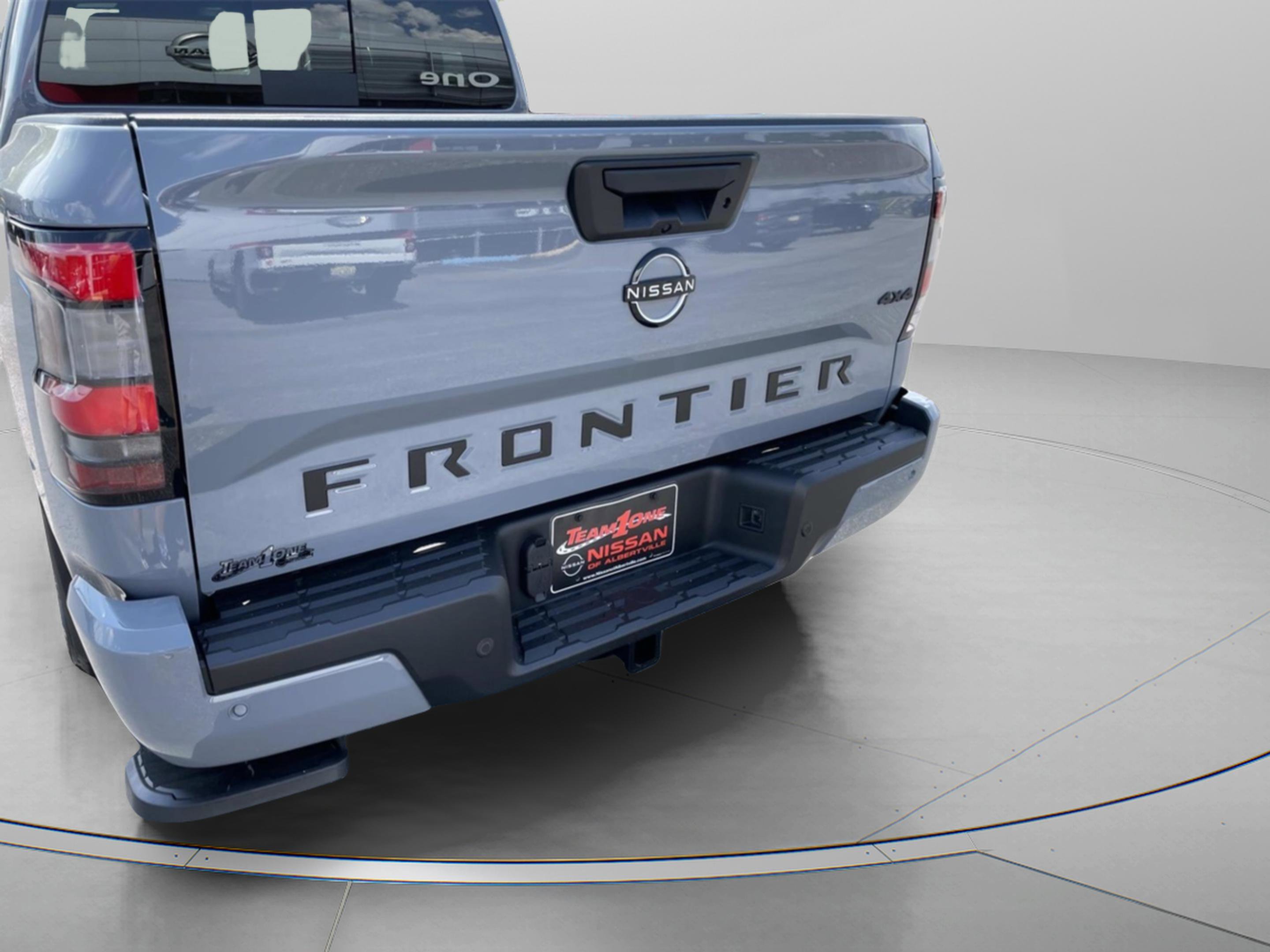 2026 Nissan Frontier Crew Cab SV photo 4