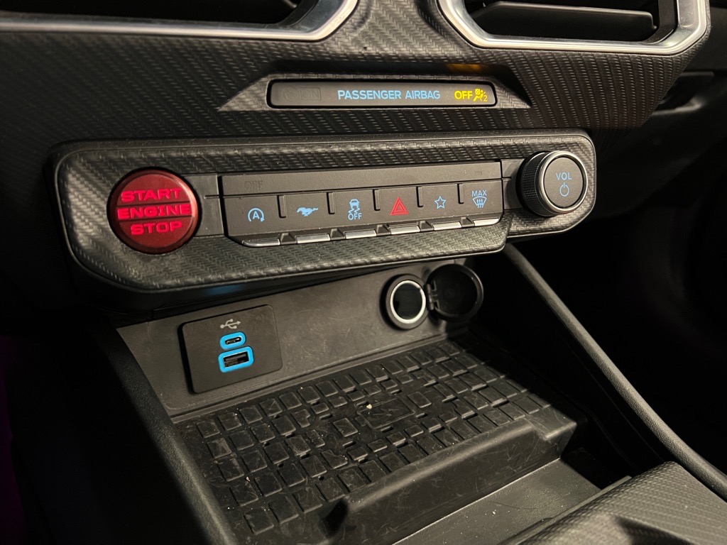 2024 Ford Mustang EcoBoost Premium photo 13
