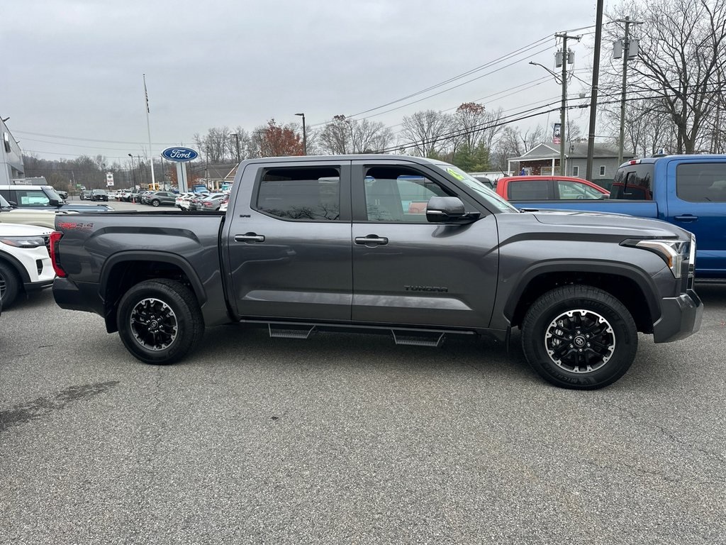 2025 Toyota Tundra SR5's photo