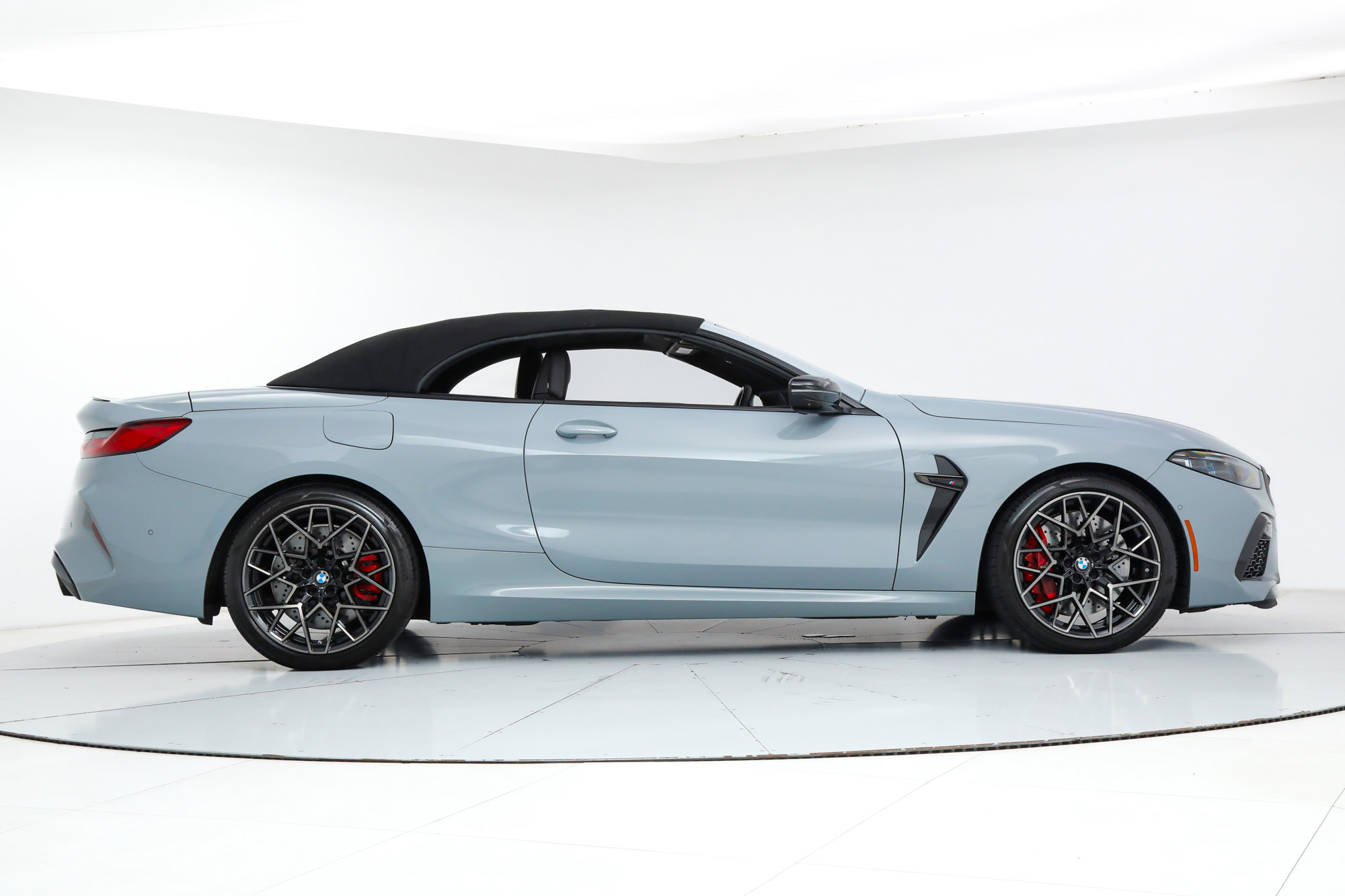2024 Bmw M8 Competition photo 17