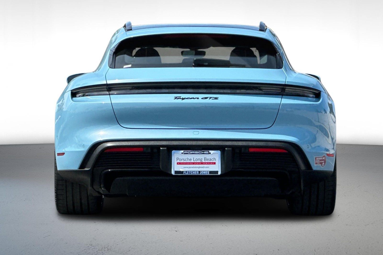 2024 Porsche Taycan GTS Sport Turismo photo 8