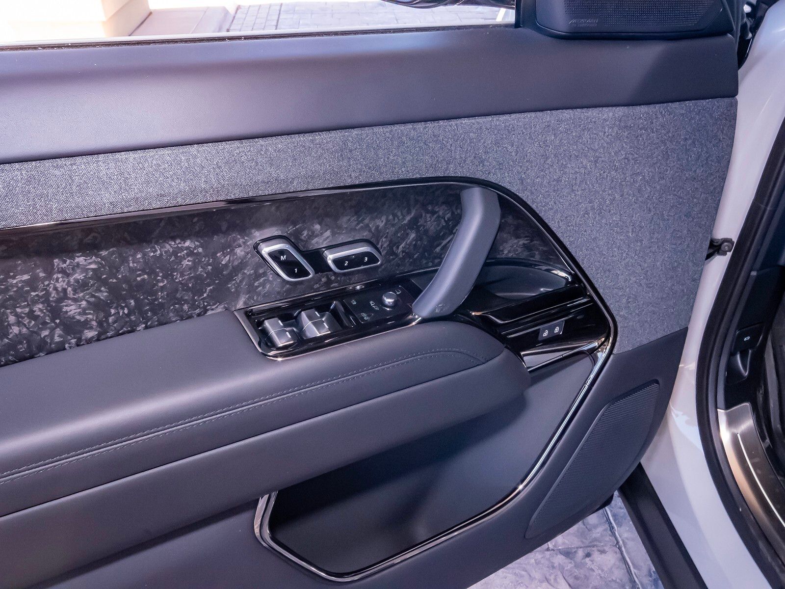 2025 Land Rover Range Rover Sport Autobiography photo 31