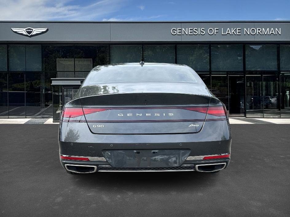 2025 Genesis G90 3.5T E-Supercharger photo 5