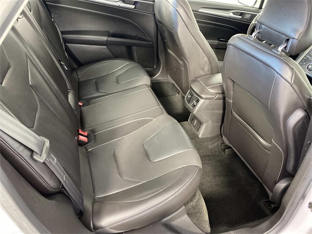 2014 Ford Fusion Titanium photo 10