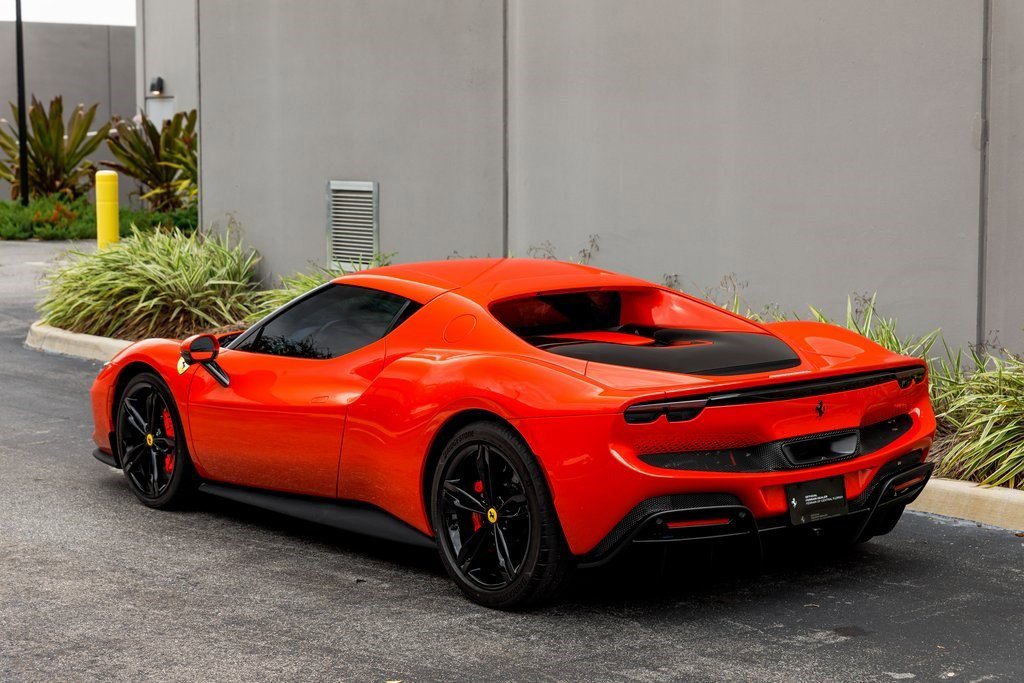 2025 Ferrari 296 GTB photo 3
