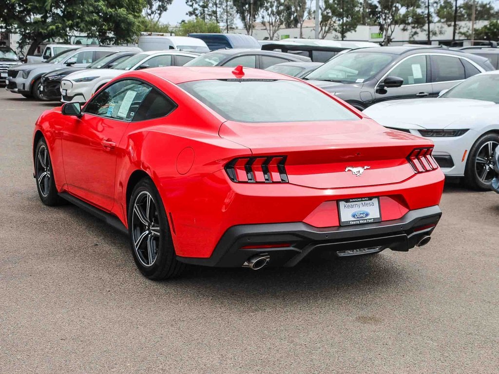 2025 Ford Mustang EcoBoost photo 8