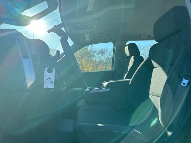 2024 Chevrolet Silverado 6500HD LT photo 13