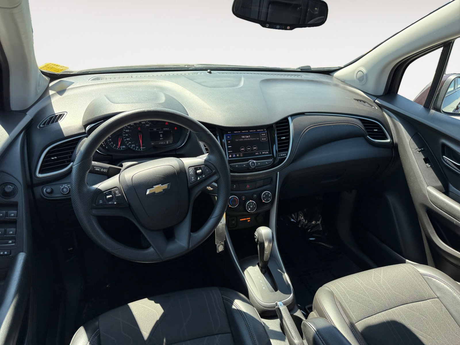 2021 Chevrolet Trax LT photo 15