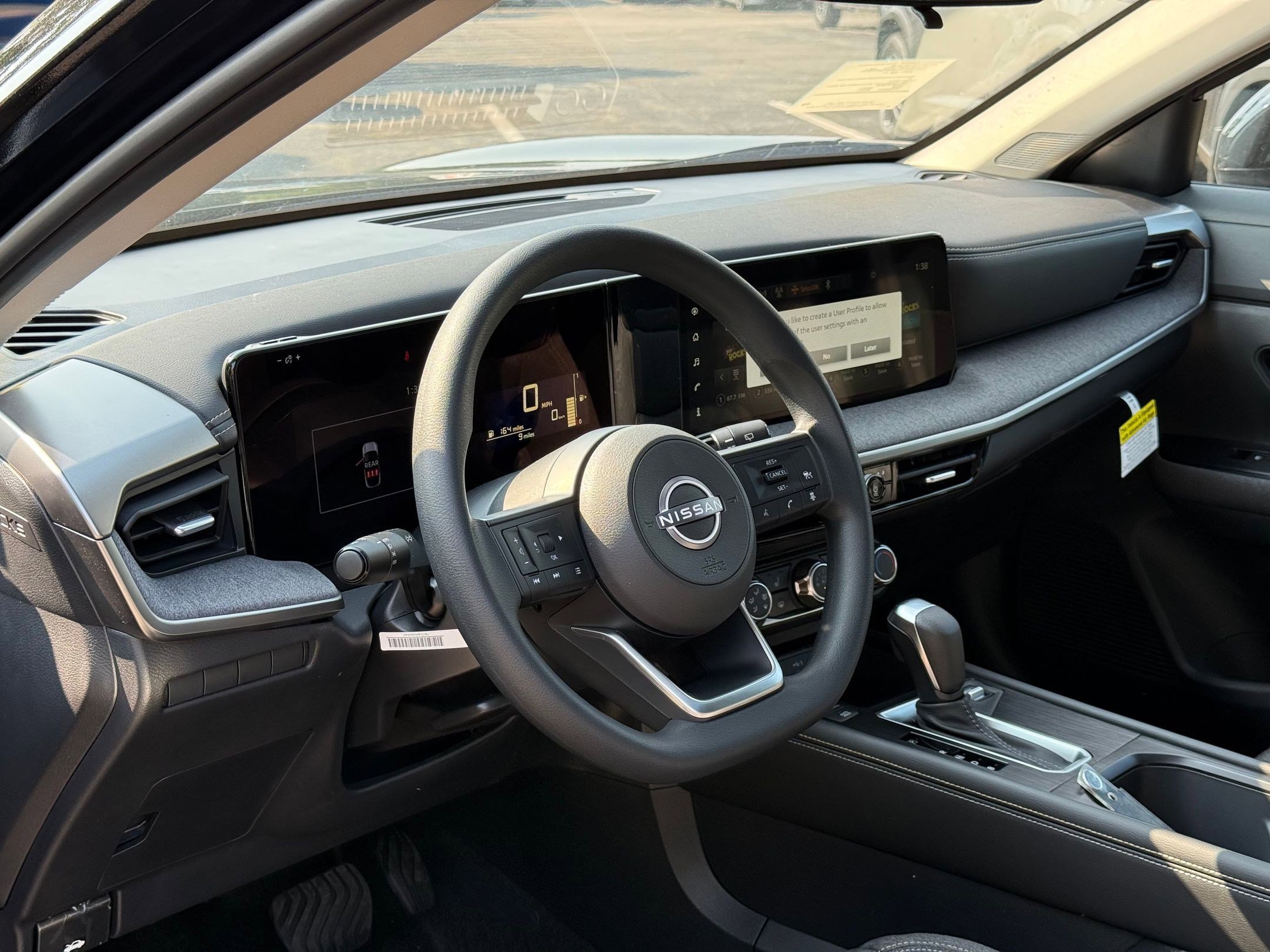 2025 Nissan Kicks SV photo 2