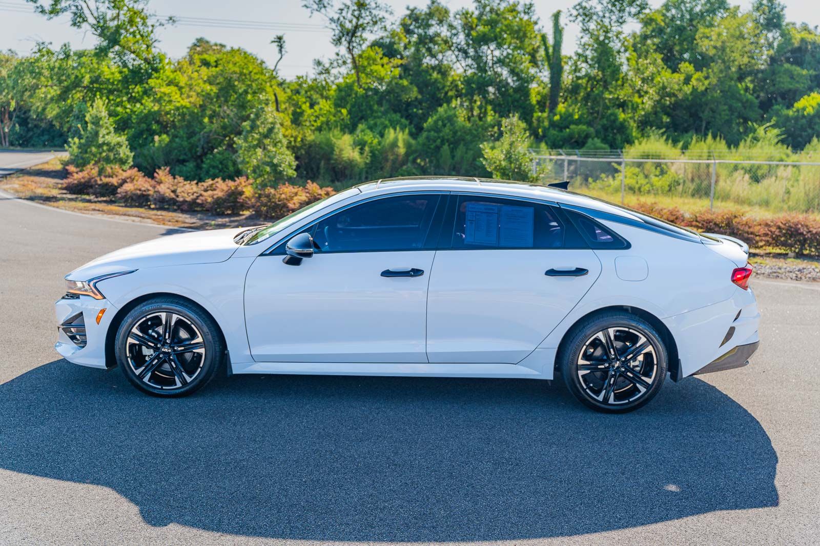 2022 Kia K5 GT-Line photo 4