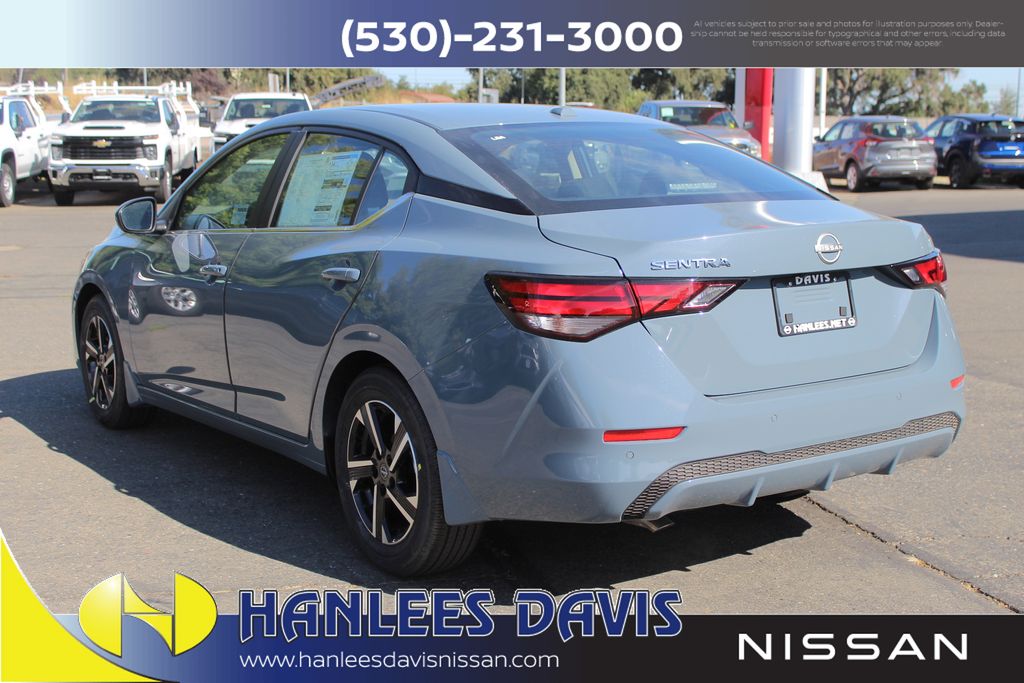 2025 Nissan Sentra SV photo 8