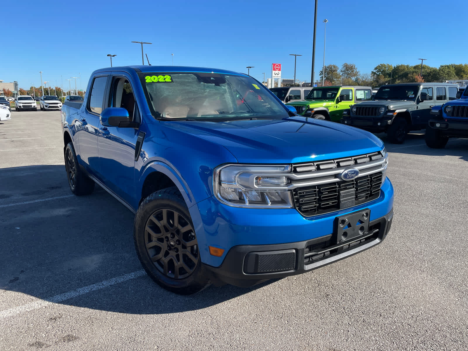 Used 2022 Ford Maverick Lariat with VIN 3FTTW8E32NRA49236 for sale in Kansas City