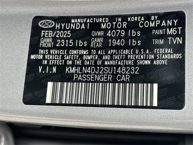 2025 Hyundai Elantra Hybrid Limited photo 31