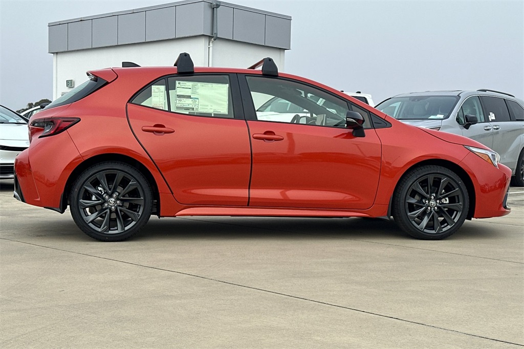 2026 Toyota Corolla XSE photo 2