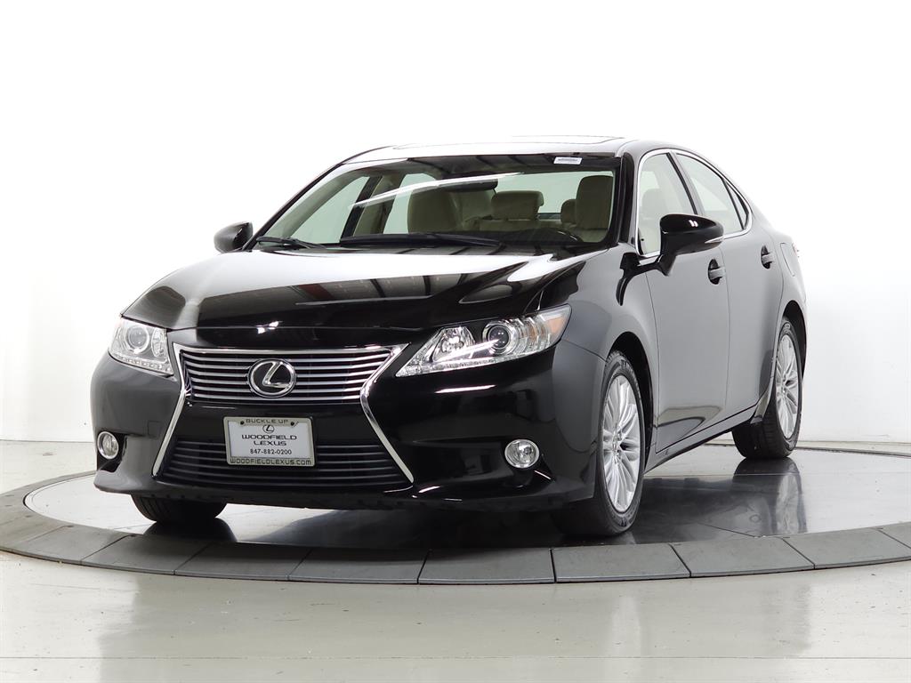 2013 Lexus ES 350 photo 2