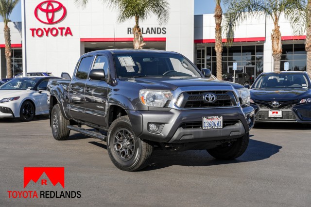 Pre-Owned 2015 Toyota Tacoma 4WD Double Cab LB V6 AT (Natl) in Redlands ...