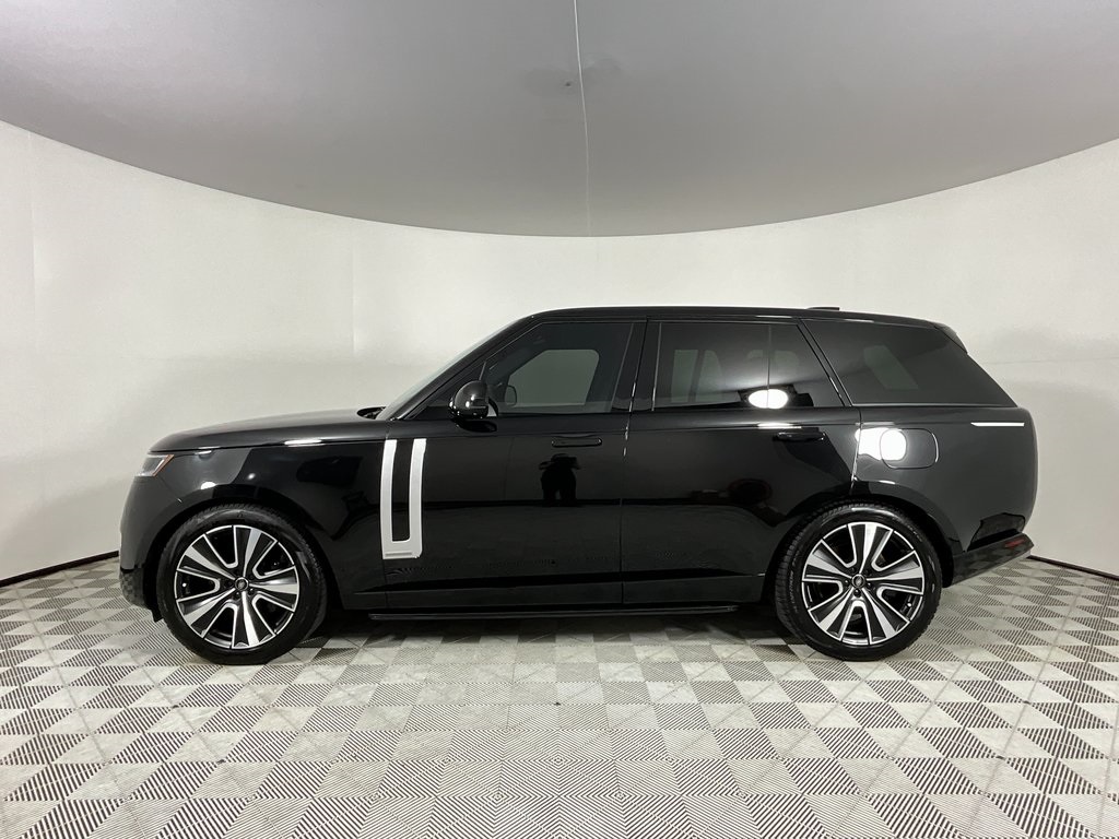 2025 Land Rover Range Rover Autobiography photo 2