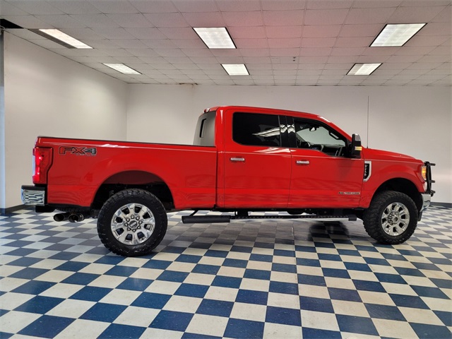 2017 Ford F-250 photo 2