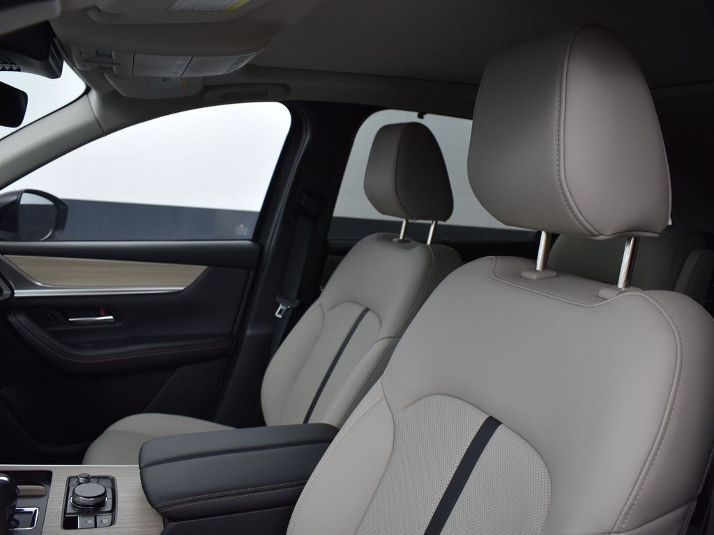 2025 Mazda CX-90 Premium S photo 9