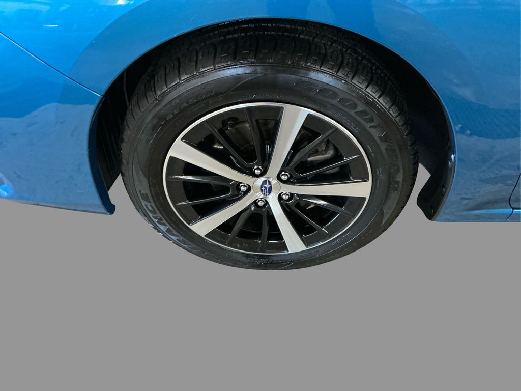 2019 Subaru Impreza Premium photo 17
