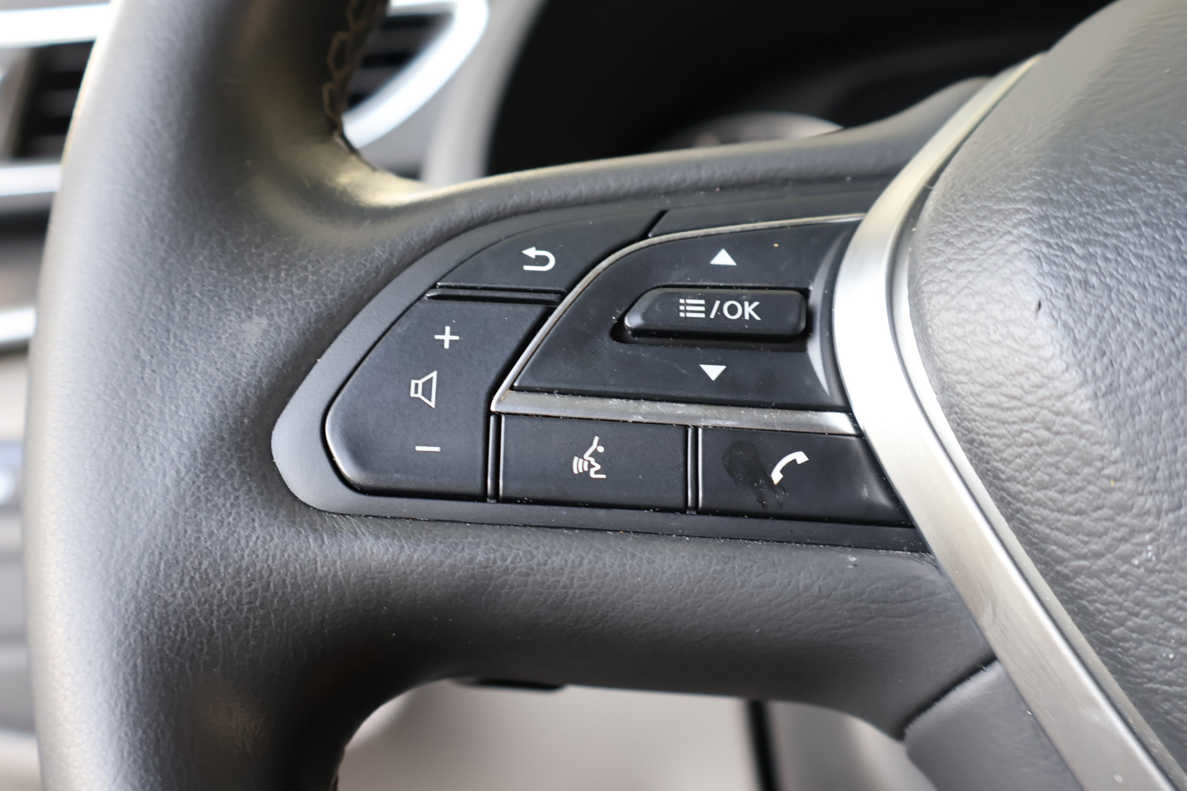 2024 Infiniti QX50 Luxe photo 27