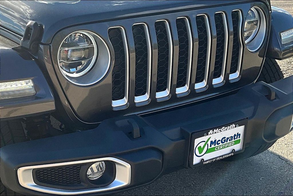 2021 Jeep Wrangler Unlimited Sahara 4xe photo 25