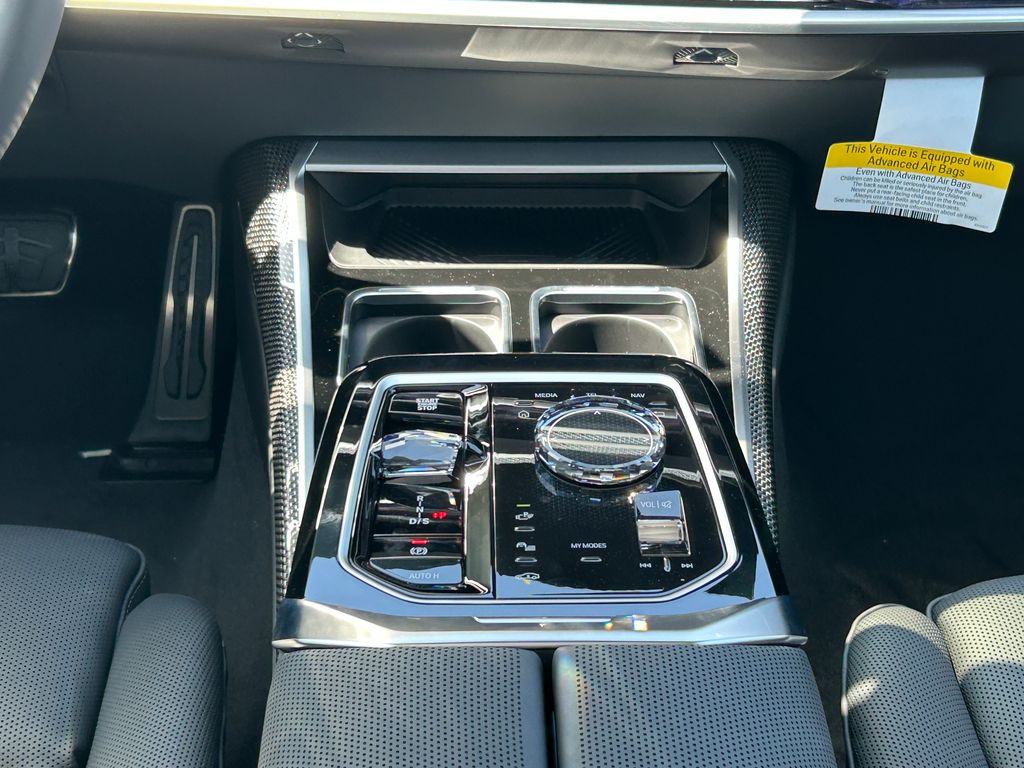 2025 Bmw 760i xDrive photo 27