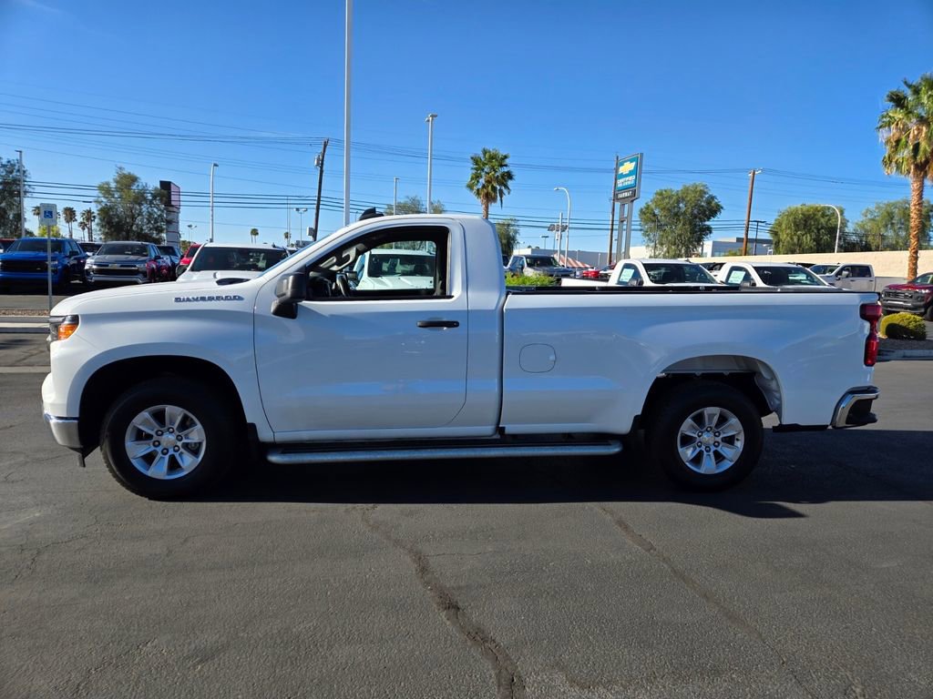 2024 Chevrolet Silverado 1500 photo 3