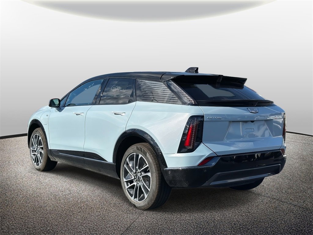 2025 Cadillac Optiq Sport photo 4