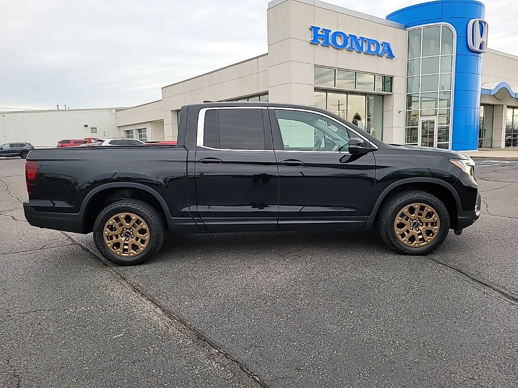 2023 Honda Ridgeline RTL photo 4