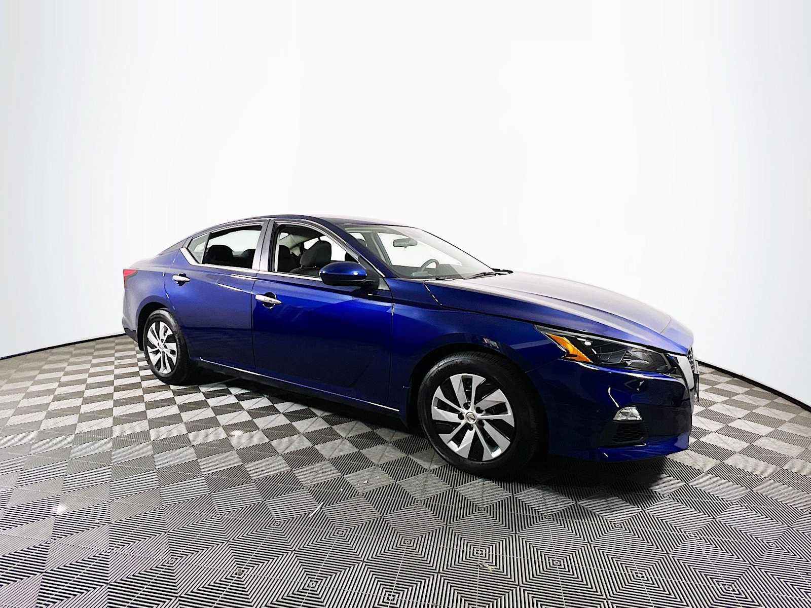 2022 Nissan Altima 2.5 S photo 3