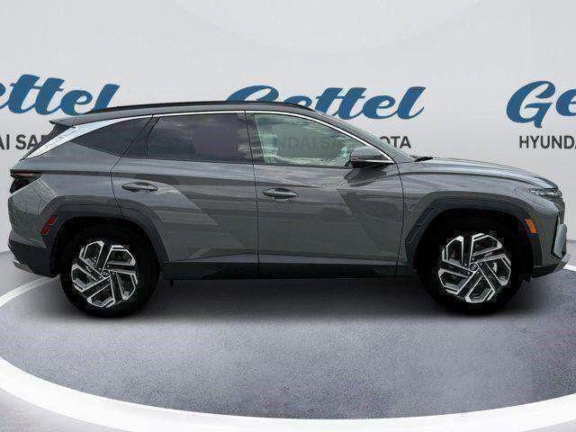 2025 Hyundai Tucson Limited photo 7