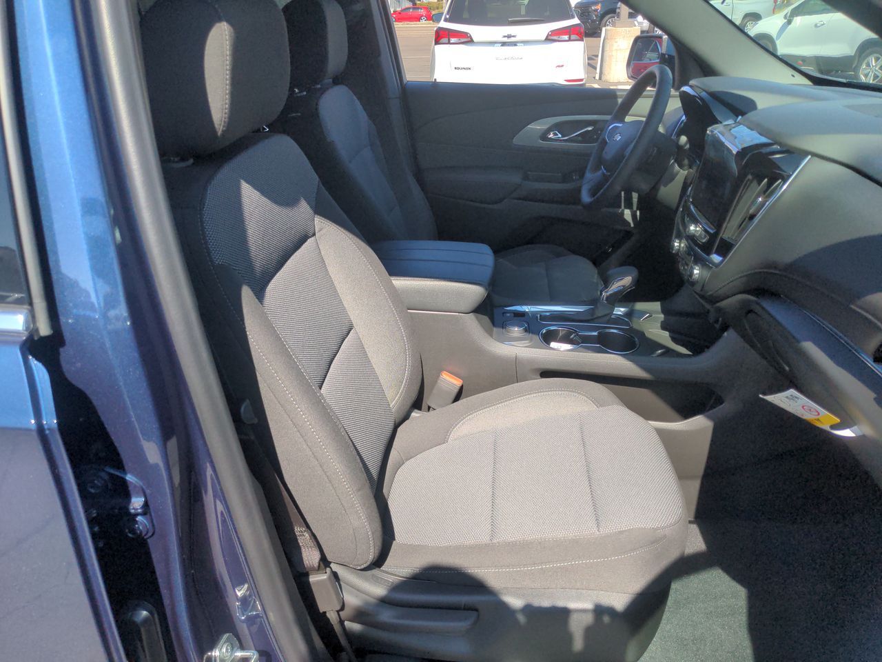 2022 Chevrolet Traverse photo 24