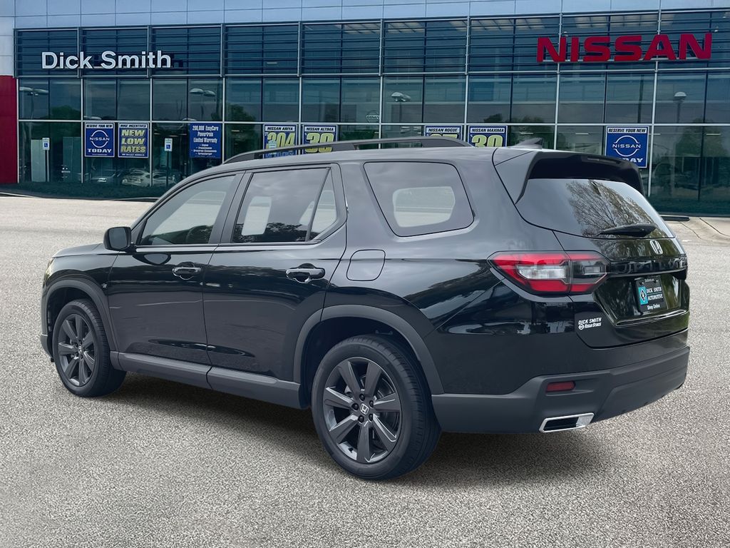 2025 Honda Pilot Sport photo 3