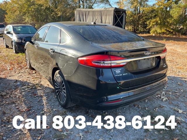 2017 Ford Fusion SE photo 3